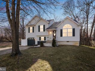 310 Copperfield Dr, Williamstown, NJ 08094