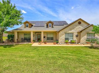 124 Comanche Cir, Hutto, TX 78634