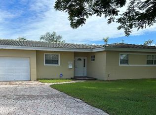 1811 NE 43rd St, Fort Lauderdale, FL 33308