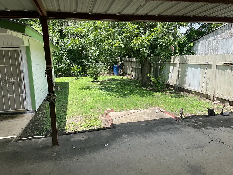 141 W Dickson Ave — Photo 10