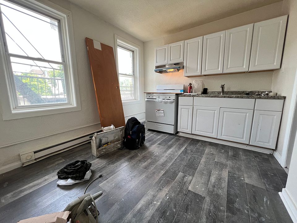 1st image of 104 S Essex Ave #1E