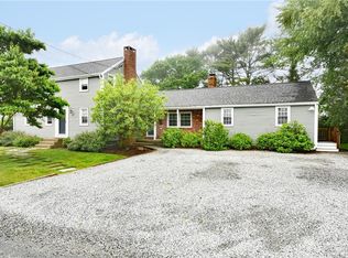 17 Melbourne Dr, Narragansett, RI 02882