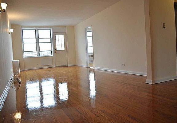 2nd image of 30-44 29th St #7KK