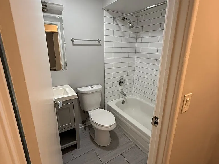 744 W Gordon Terrace — Photo 27