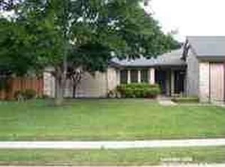 8514 Marathon Dr, Universal City, TX 78148