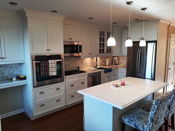 4th image of 100 Baker Ct Unit 39