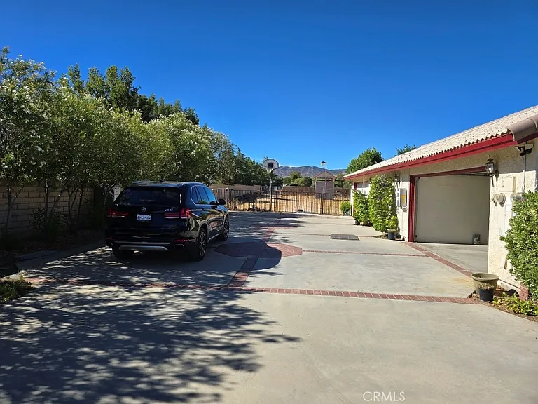 2828 W Avenue O8 — Photo 46
