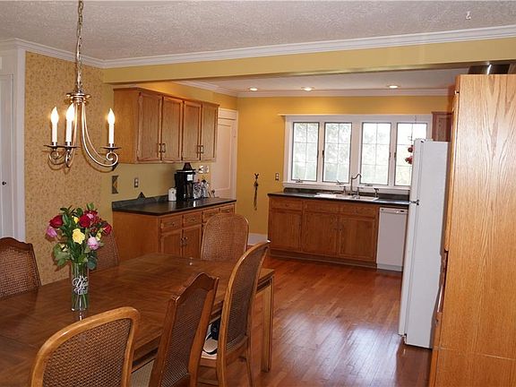 4th image of 6317 N Kirkville Rd
