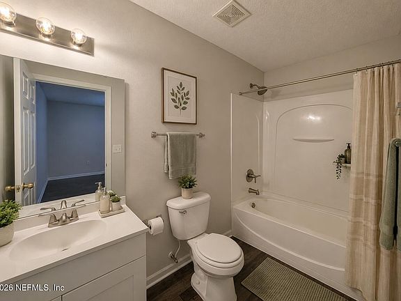 5th image of 1242 LAKE SHORE Boulevard
