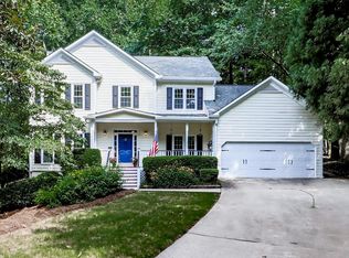 3961 Fox Glen Dr, Woodstock, GA 30189