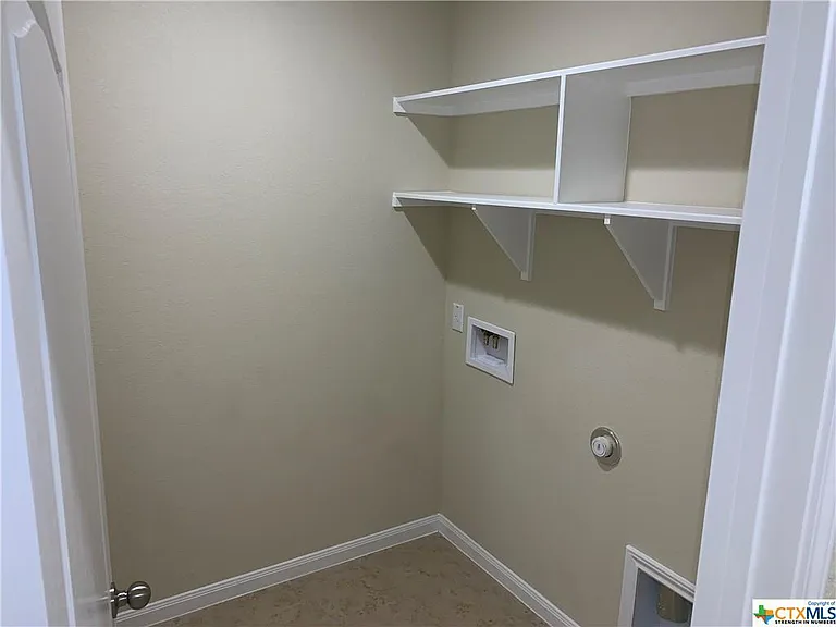 4044 Aransas Dr — Photo 12