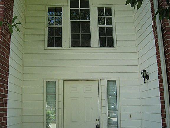 3rd image of 3906 Flatwood Dr