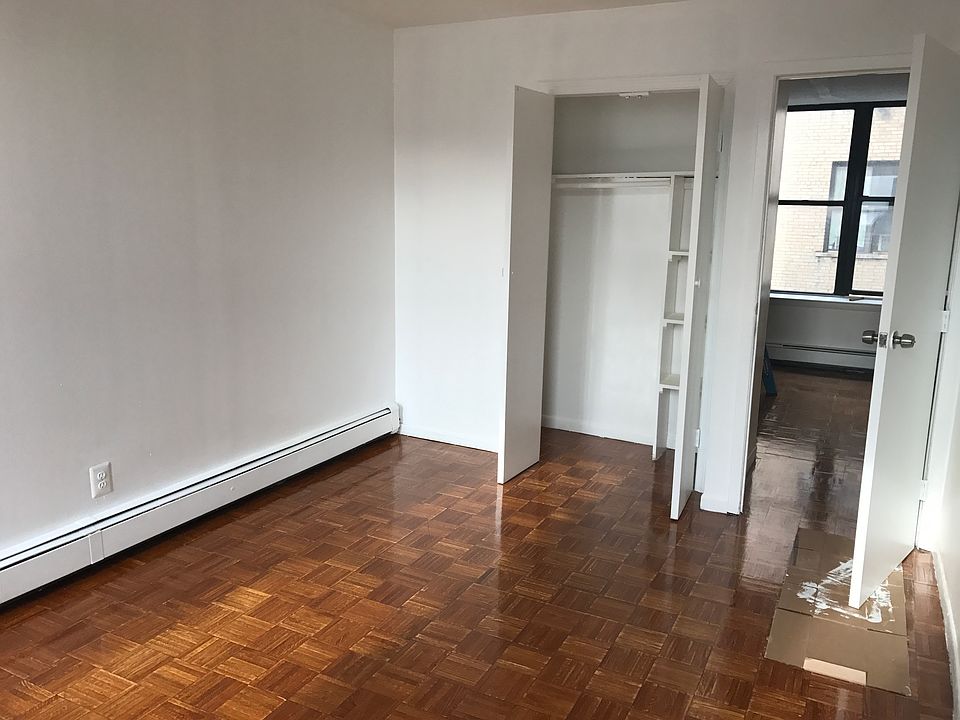 1st image of 14728 90th Ave APT 3B