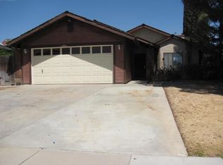 925 Orangewood St, Bakersfield, CA