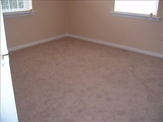 4th image of 2008 NW 23rd St