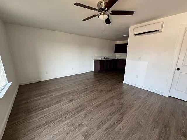 2 bed, 1.0 bath, 800 sqft, $1,000 — Photo 3
