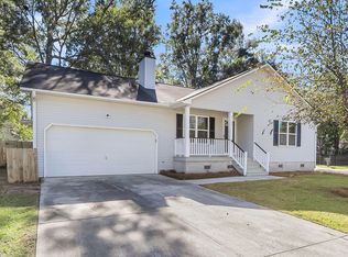 3100 Aspen Woods Ln, North Charleston, SC 29420