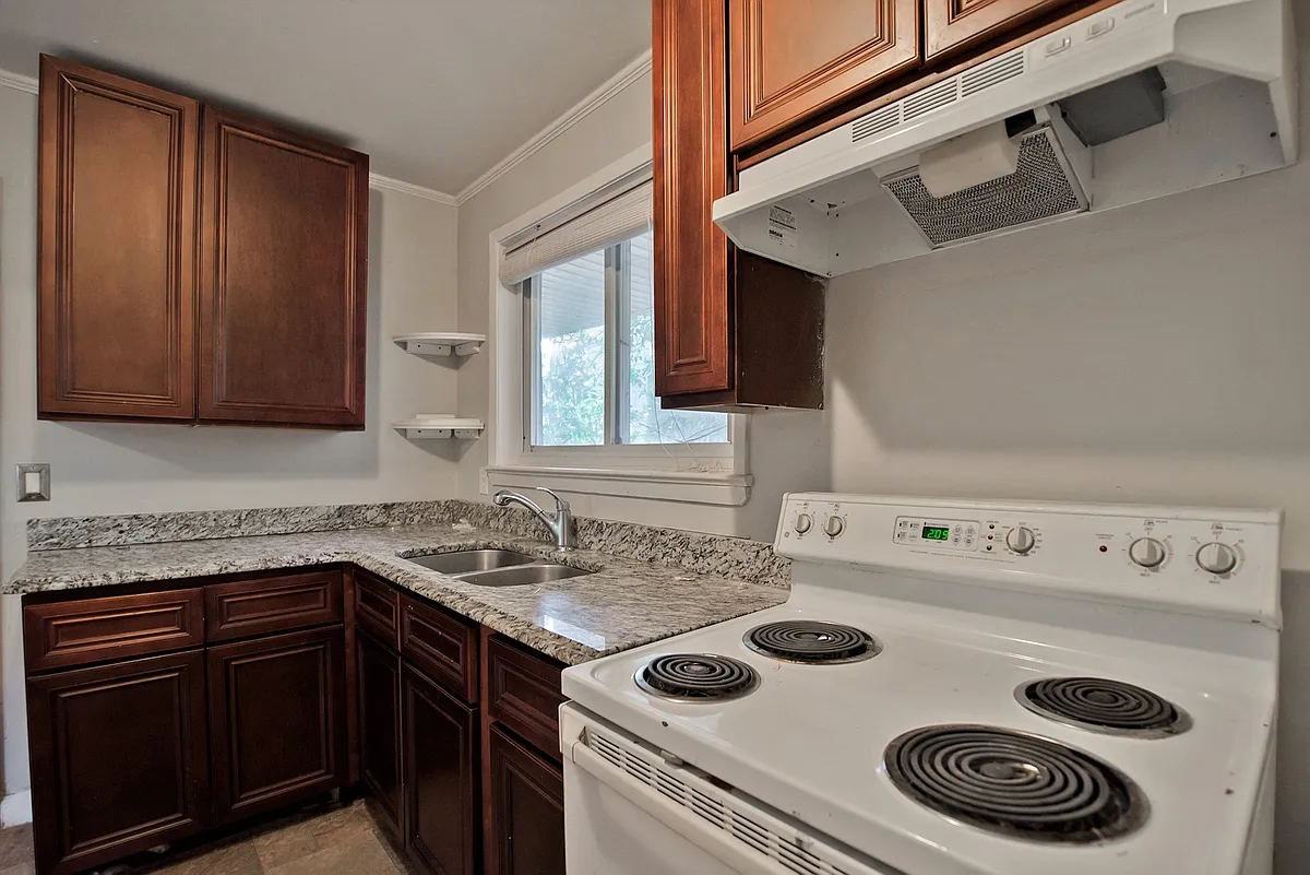 Building Photo - 3031 Attaberry Dr