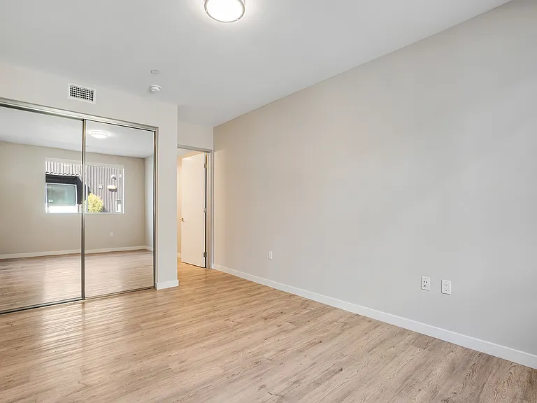 16300 Ventura Blvd #312 — Photo 11