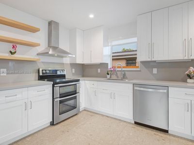 8881 SW 27th St, Miami, FL, 33165