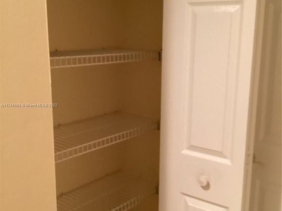 4th image of 5131 Heron Ct