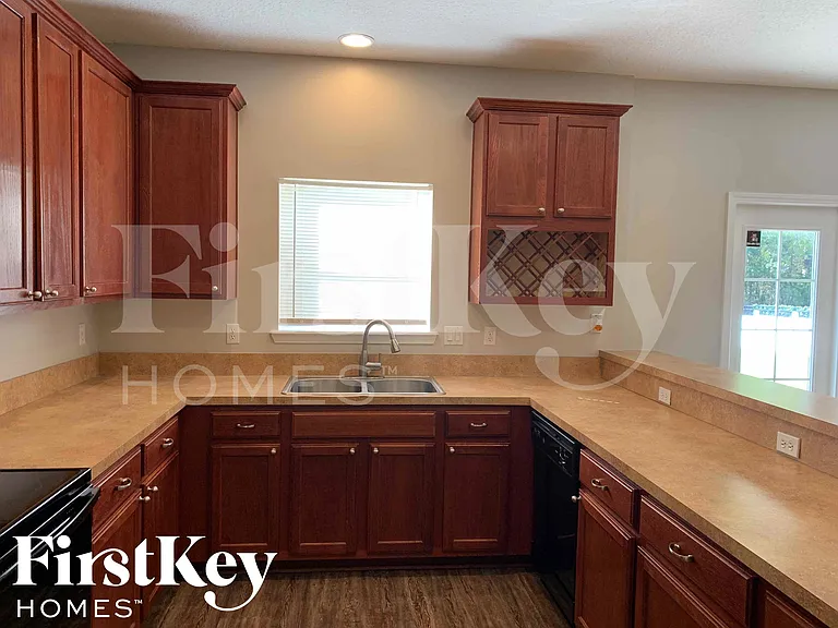 2831 Harvest Moon Dr — Photo 11