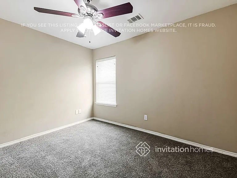 3878 Pinebluff Ln — Photo 13