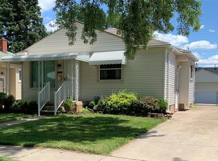 6455 Mayfair St, Taylor, MI 48180
