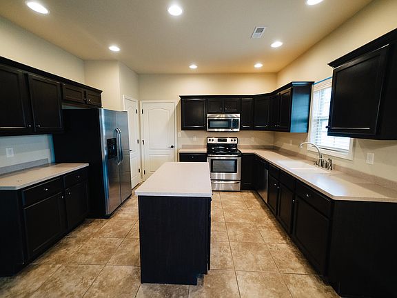 3rd image of 7139 Grizzly Creek Ln