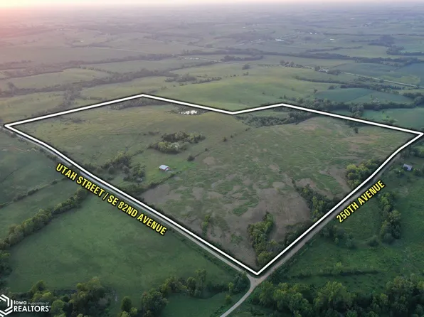 Utah St, Lacona, IA 50139