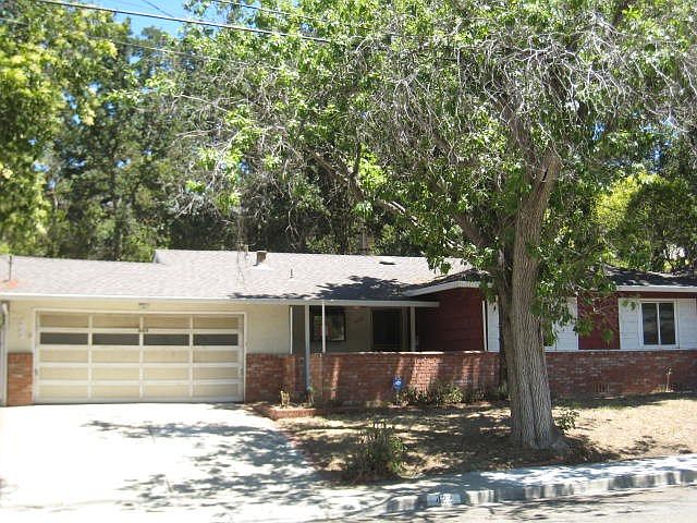 1st image of 422 Bonita Ave