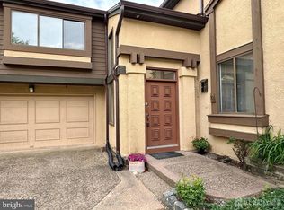 104 Sayre Dr, Princeton, NJ 08540