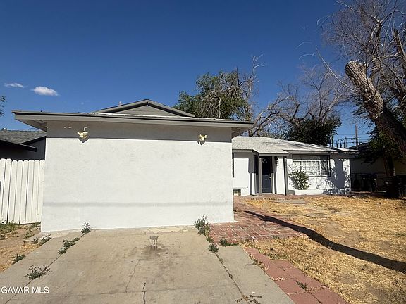 2nd image of 45320 Kingtree Ave