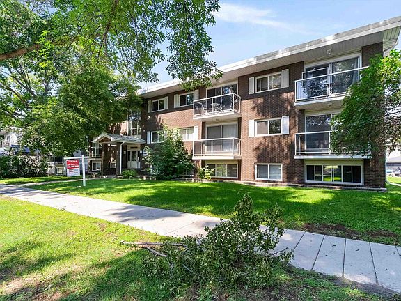 4th image of 10720 84th Ave NW #102
