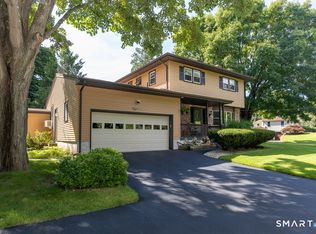 428 Hammock Rd N, Westbrook, CT 06498