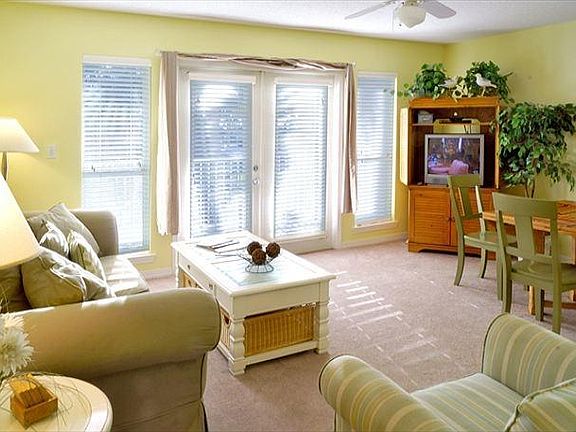 4th image of 144 Spires Ln Unit 207