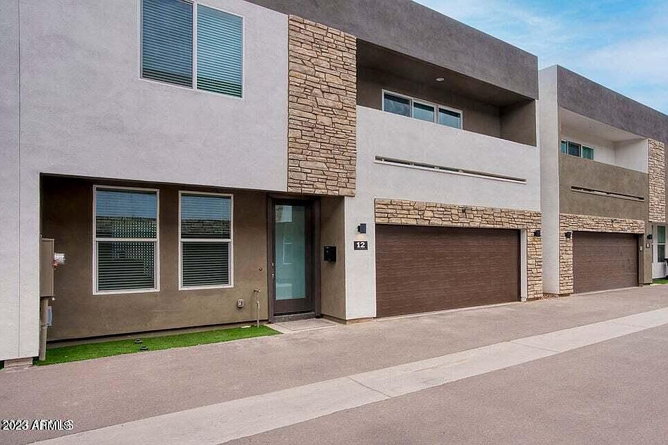 1st image of 4422 N 14TH Street #1-10