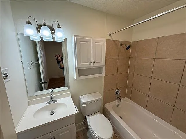 3872 E Loyola Dr — Photo 11