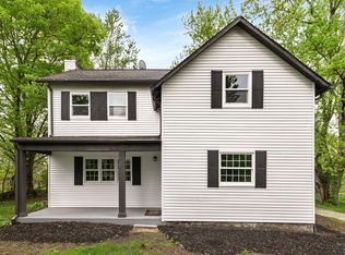 1584 Mink St SW, Pataskala, OH 43062