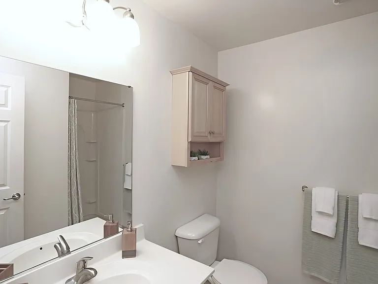 Crescent Village — Photo 7