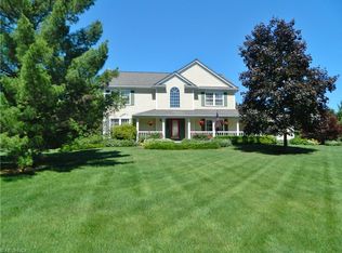 600 Bounty Rd, Aurora, OH 44202