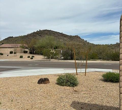 3rd image of 3901 W Desert Hollow Dr