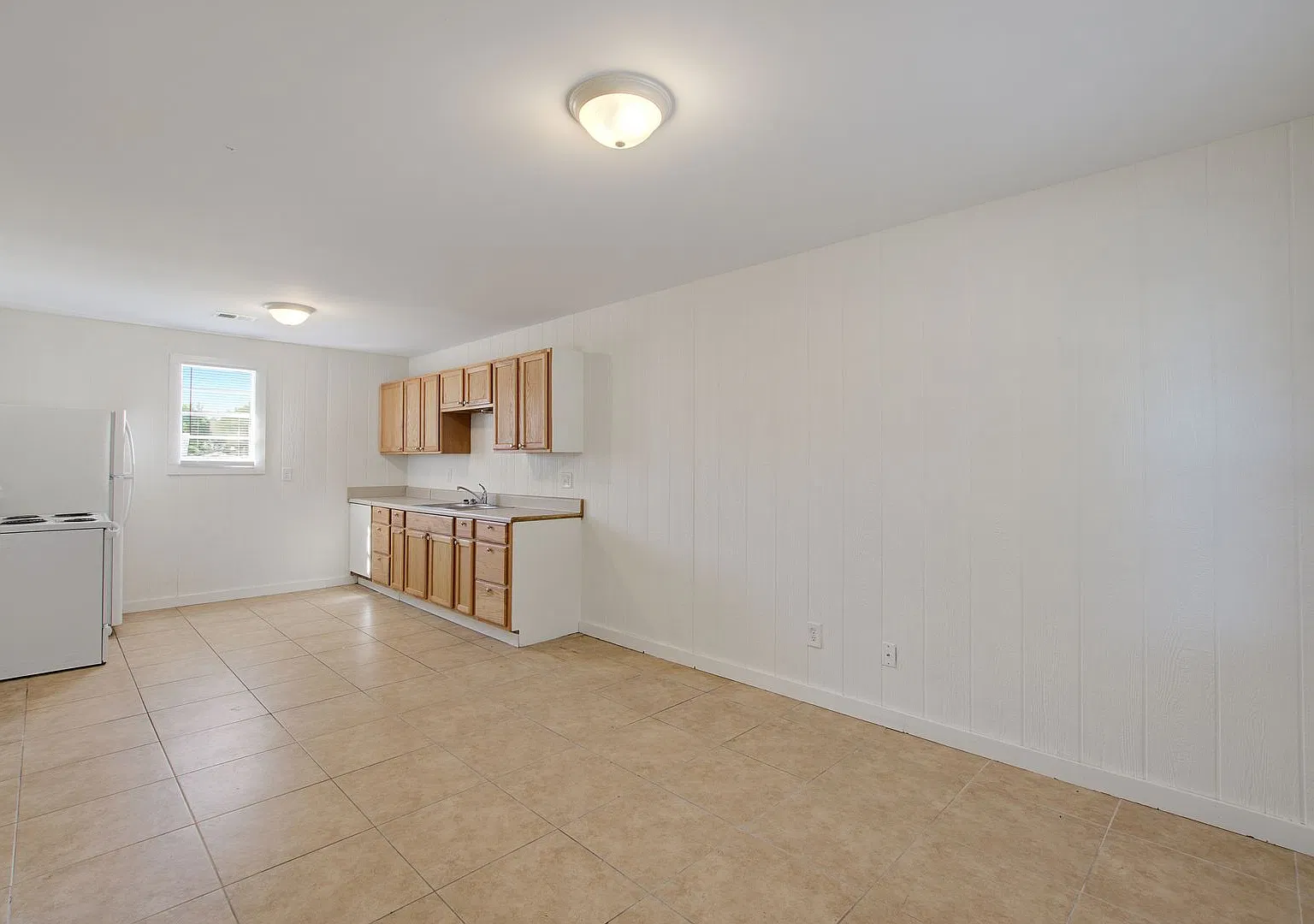 Marilyn Apartments — Photo 4