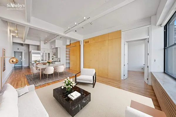 Rented by Sotheby's International Realty | media 6