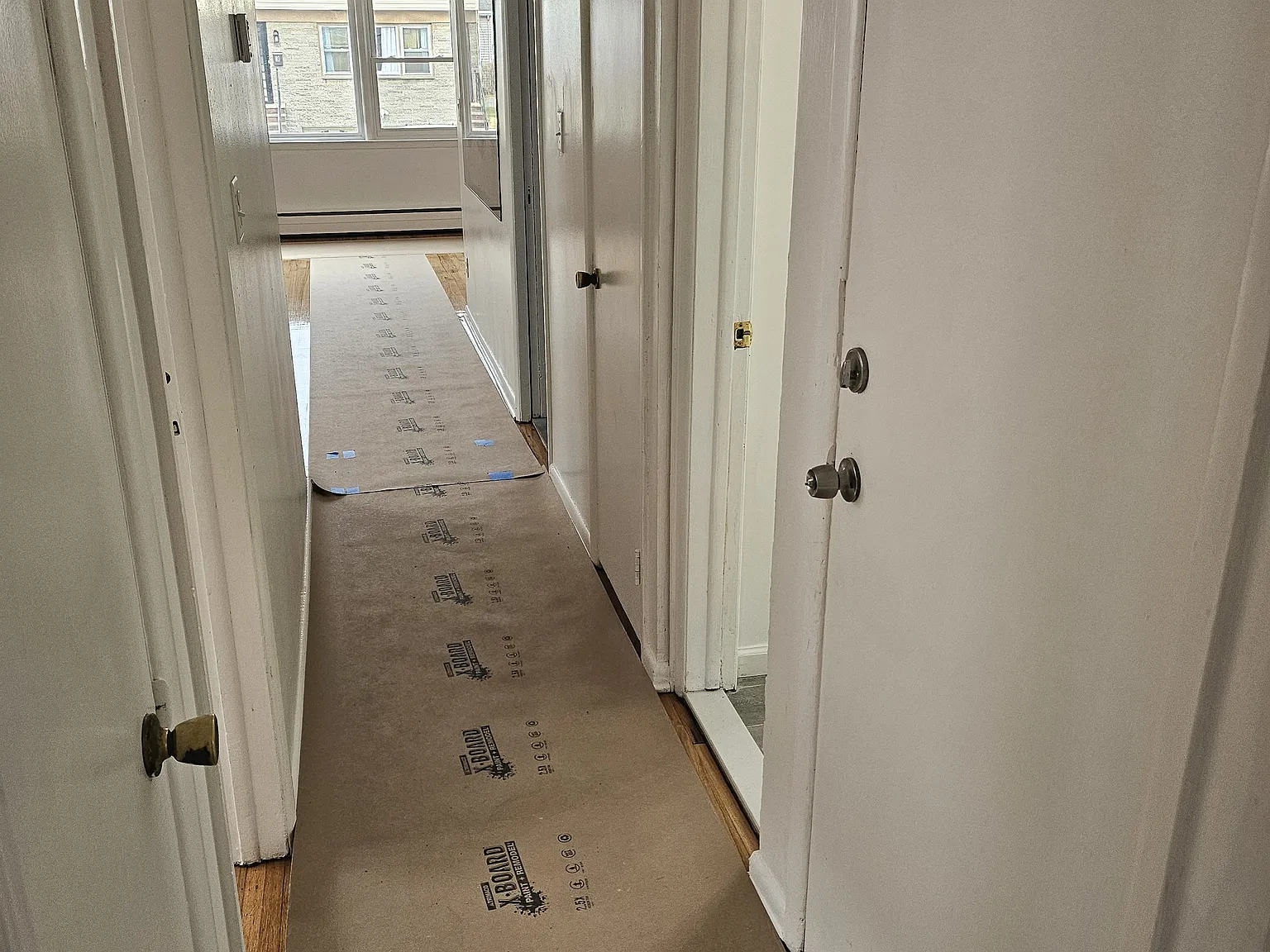 3 bed, 900 sqft, $2,750 — Photo 2