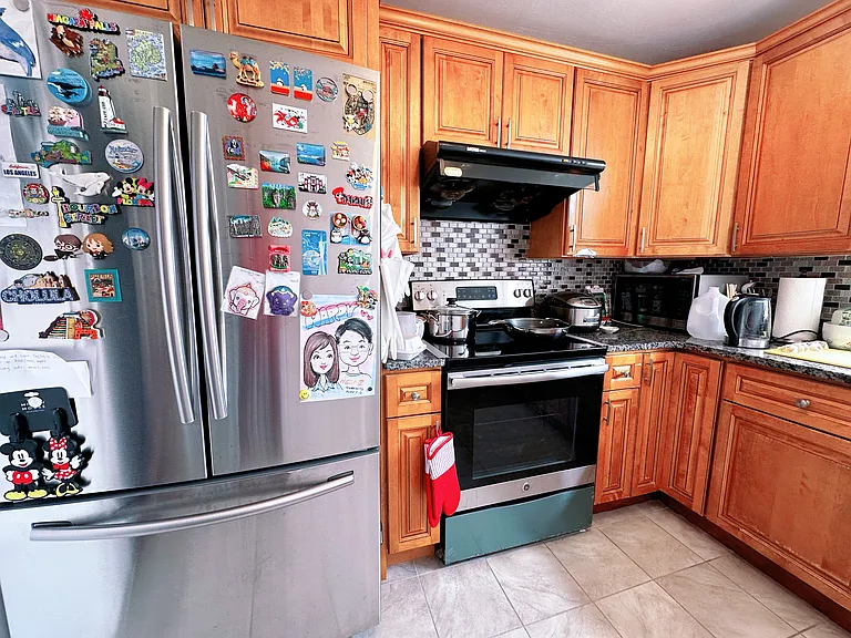 Kitchen with sunrise view