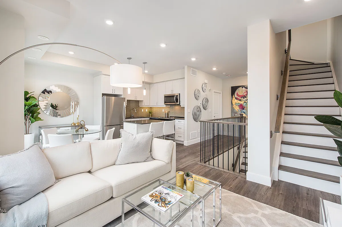Park Village Townhomes — Photo 4