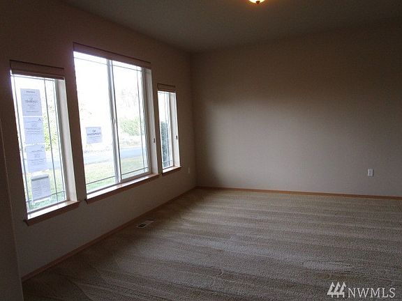 5th image of 35009 10th Avenue Ct E