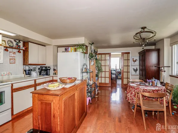 40 Fayette St APT 57, Perth Amboy, NJ 08861