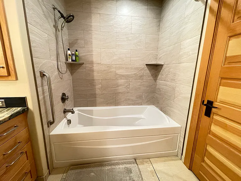 114 Granite St #2 — Photo 5